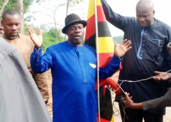 Religious leaders at Itanda falls