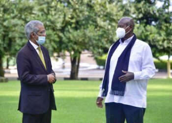 H.E MOHAMED SALEM OULD-SALEK WITH PRESIDENT YOWERI MUSEVENI