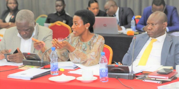 Hon. Eddie Kwizera (L), Hon. Juliet Kinyamatama and Hon. Fredrick Angura during the interface with the education ministry officials