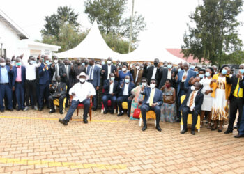 President Yoweri Museveni welcomes FDC members to NRM