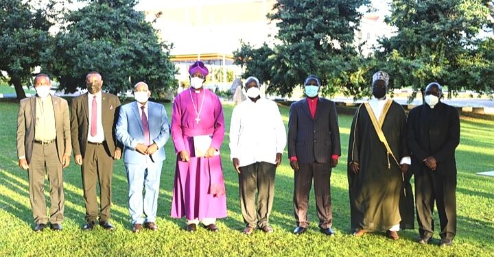 President Yoweri Museveni with IRCU members