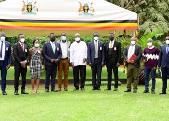 President Yoweri Museveni with a delegation from Uganda Medical Association