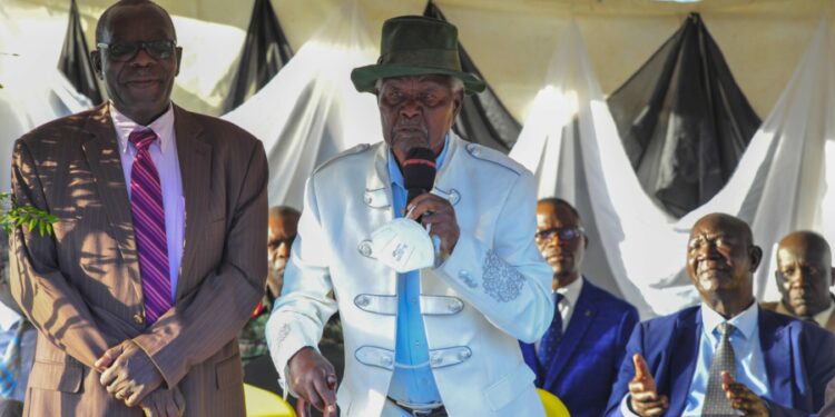 The Lago Paramount Chief Won Nyaci Yosam Odur Ebii delivering his speech at the 1st graduation of the Presidential Initiative for Zonal Industrial Parks for Skills Development, Value Addition and Wealth creation at the Lango Zonal Industrial Hub in Lira district on 3rd January 2023. Photo by PPU / Tony Rujuta.