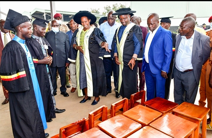 “Start small scale industries to create wealth” – President Museveni advises Kasese youth