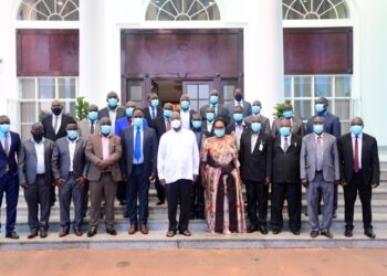 President Yoweri Museveni with Buganda clan heads