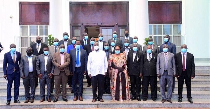 President Yoweri Museveni with Buganda clan heads