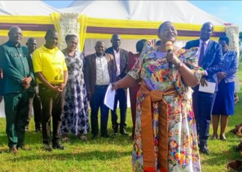 Hon Babirye Milly Babalanda addressing people of Bugweri