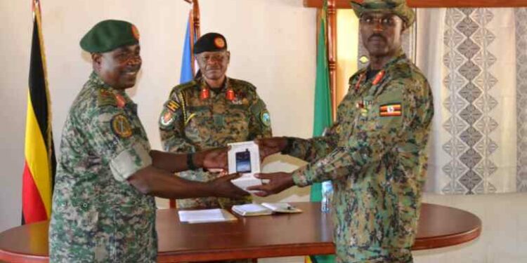 Maj Gen Don Williams Nabasa takes over from Brig. Gen Joseph Balikudembe as 3rd Infantry Division Commander