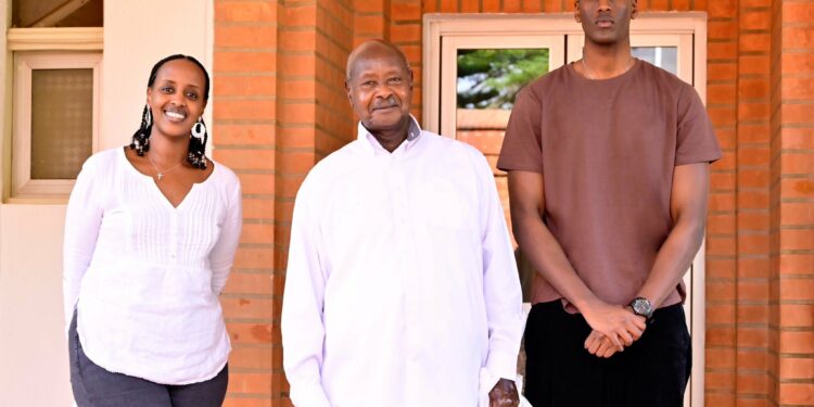 Natasha,  President Museveni and Mugina