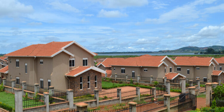 Mirembe Villas- Kigo houses