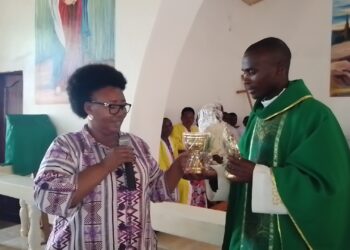 Jacqueline Katabazi donates to new Church