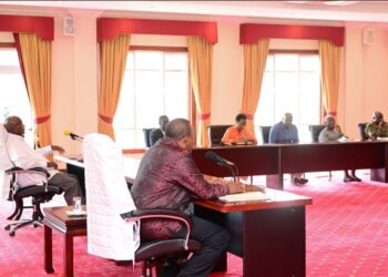 President Museveni, Kenya's former president Uhuru Kenyatta and the DRC Peace Process Secretariat in a meeting at State House-Entebbe