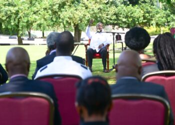 President Museveni in a meeting with Ugandan Scientists