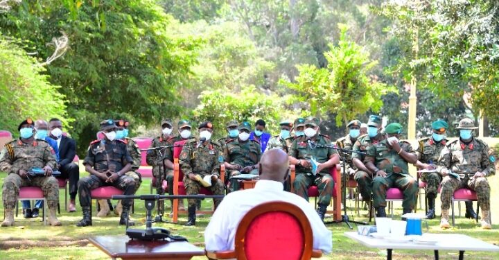 President Museveni meets UPDF and FARDC Senior army officers