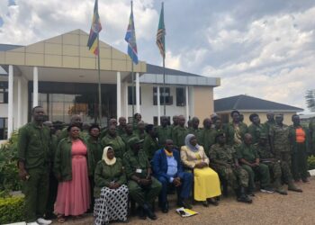 Minister Minsa Kabanda, Hajji Yunus Kakande and the participants of the retreat in a group photo