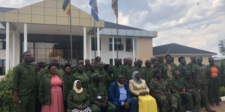 Minister Minsa Kabanda, Hajji Yunus Kakande and the participants of the retreat in a group photo