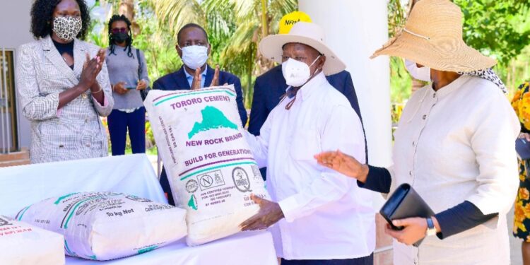 President Museveni with the First Lady Maama Janet Museveni at the commissioning ceremony of the new Tororo Cement vertical rolling mill plant in Tororo District.