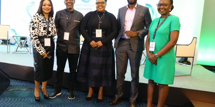 Participants at the Tobacco harm conference in a group photo in Nairobi on Thursday