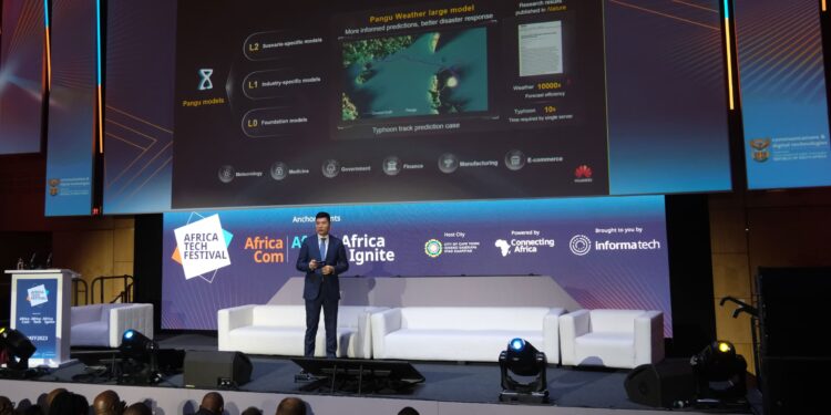 Leo Chen, President of Huawei Sub-Saharan Africa gave his opening keynote for the AfricaCom 2023, a major ICT event in the African continent.