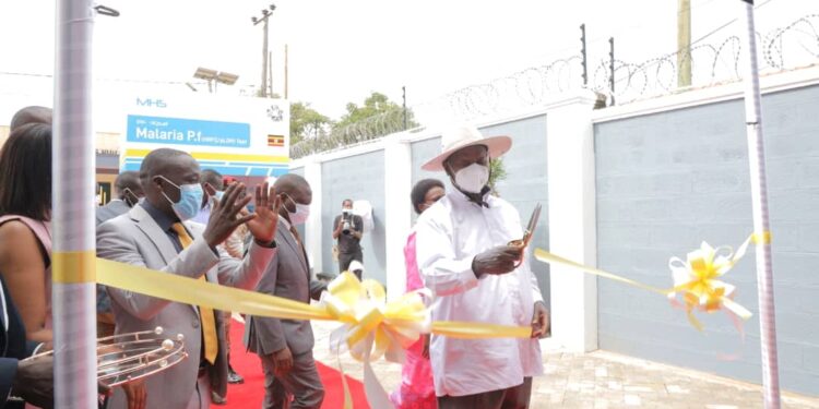 President Museveni commissions diagnostic manufacturing plant