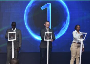 From left to right: James Langat, Director of regional network implementation and operations at Safaricom; Zoltan Miklos, General Manager of Access and Architecture, MTN South Africa; Thabisa Faye, Director and Chairman of the 5G Council Committee of ICASA 