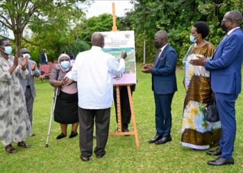 President Museveni with members of Equal Opportunities Commission