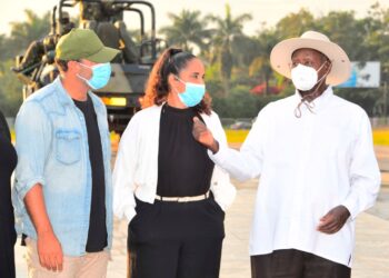 President Museveni meets global conservationist Arturo Islas Allende (Denim shirt)