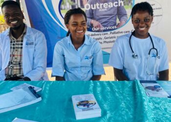 A team of medical professionals from Teamwork Homecare ready to work on patients during a recent outreach. It is these plus other nurses and Doctors that due offer specialist Post Delivery Care to patients.