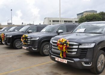 Cars gifted to former Speakers of Parliament recently