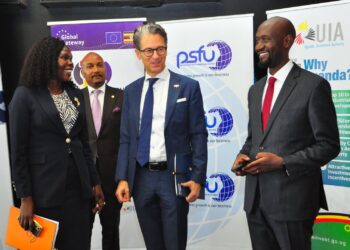 From left：State Minister for Investment & Privatisation, Anite Evelyn, Ambassador Jan Sadek and UIA Board Chairman, Morrison Rwakakamba