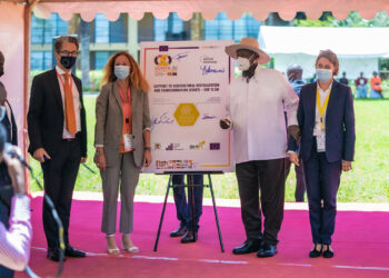 EU Head of Delegation Jan Sadek,  EU Partnerships Dep. Director Myriam Ferran, President Museveni, and UNCDF Head of Country Office, Sophie De Coninck during the unveiling event at Speke Resort Munyonyo.